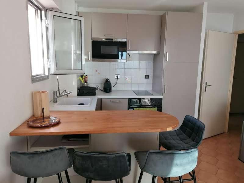 "Le Palmier Dore", Cosy T3 A 3 Minutes A Pied Des Plages, Parking Et Clim Sanary-sur-Mer Bagian luar foto