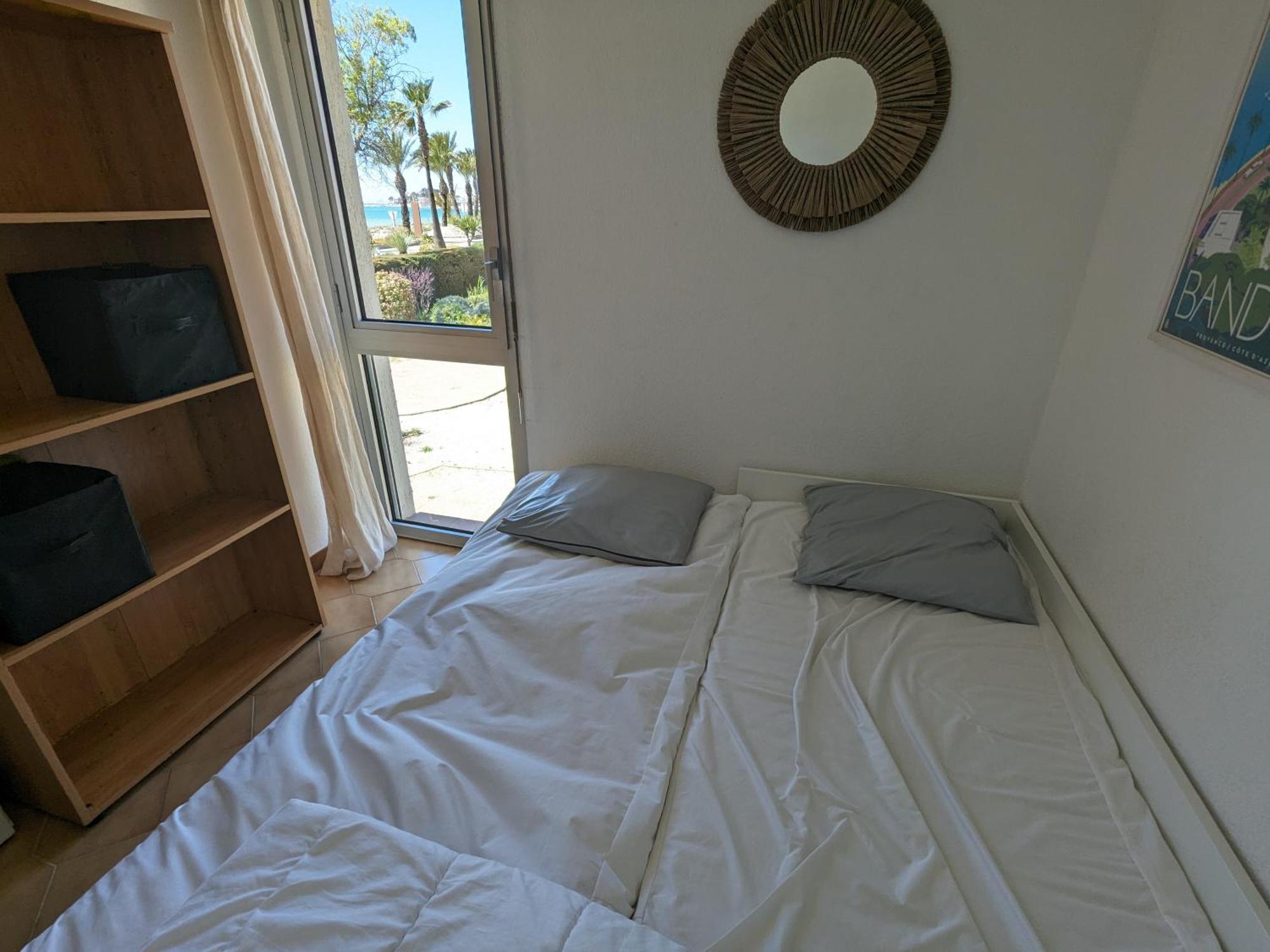 "Le Palmier Dore", Cosy T3 A 3 Minutes A Pied Des Plages, Parking Et Clim Sanary-sur-Mer Bagian luar foto